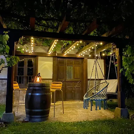 Rurales Valverde Apartman *